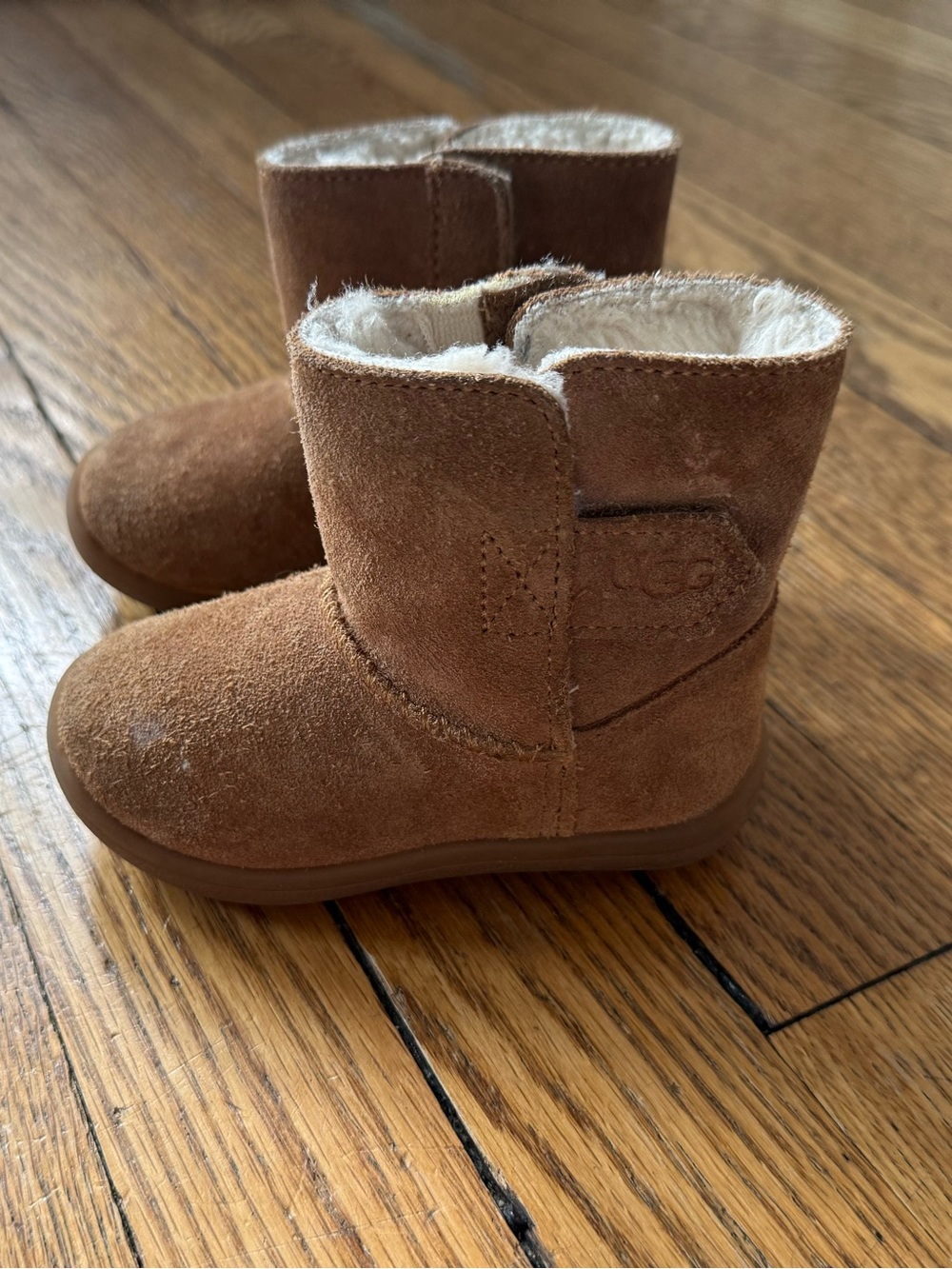 UGG Kids Keelan Boots - Size 5